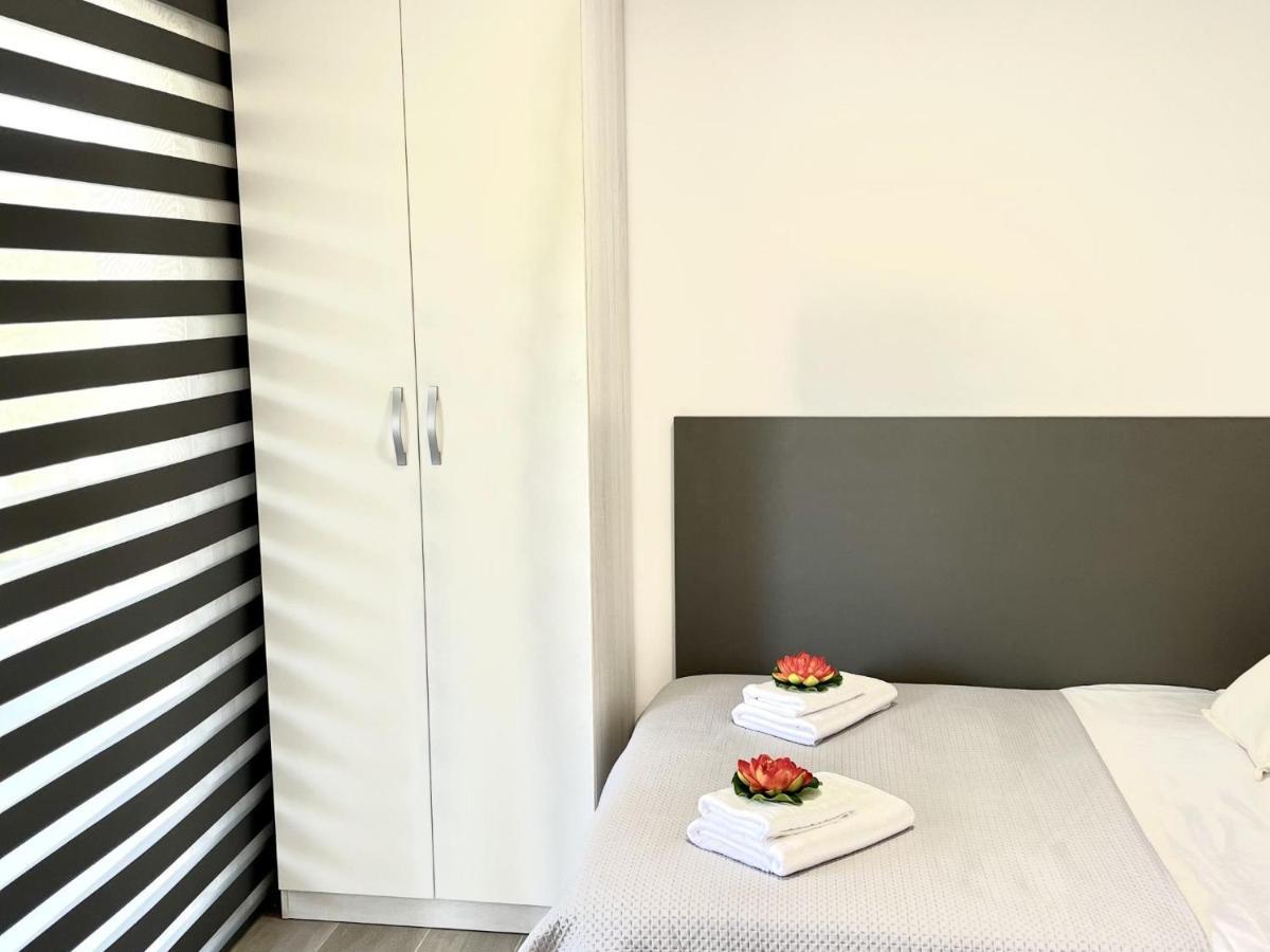 Apartbeach Novelty 3º Frente Playa Y Gran Terraza ซาลอว์ ภายนอก รูปภาพ