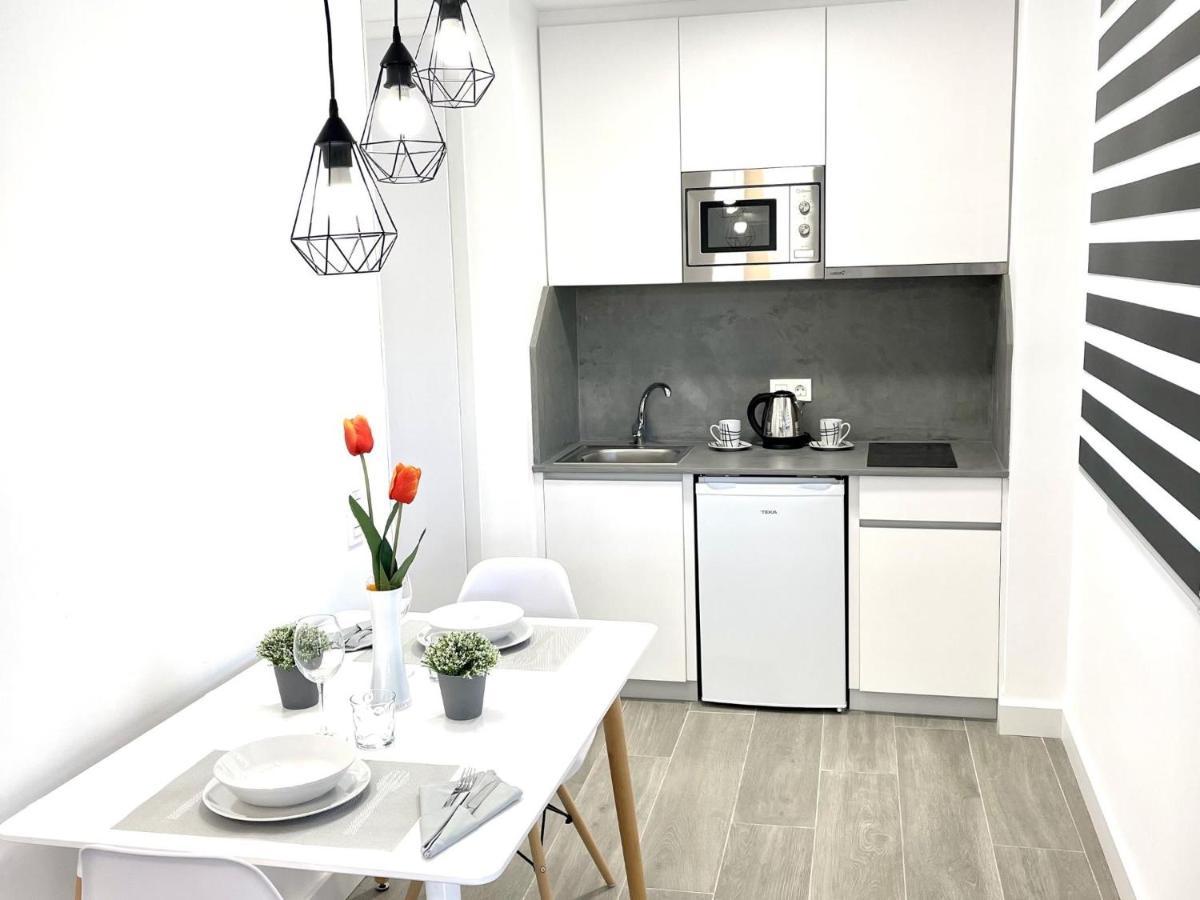 Apartbeach Novelty 3º Frente Playa Y Gran Terraza ซาลอว์ ภายนอก รูปภาพ